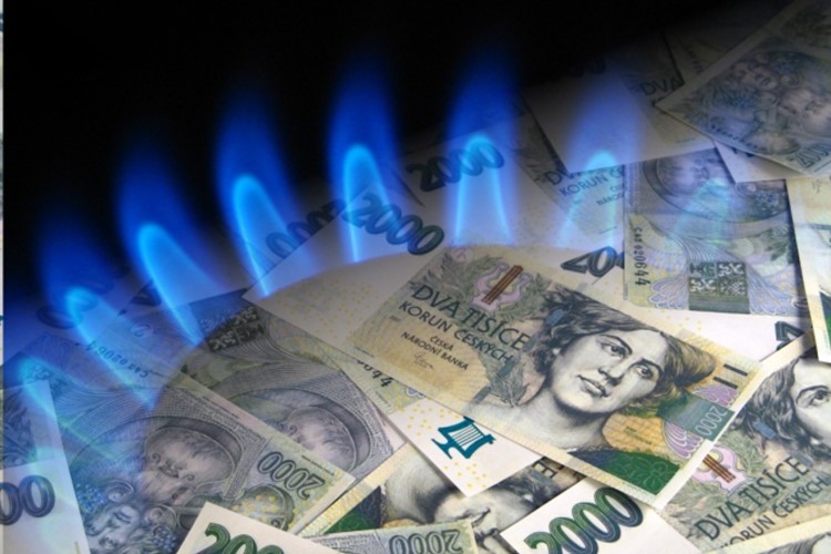 Na přeplatek za energie nemají lidé nárok, automaticky ho vrací jen zlomek dodavatelů