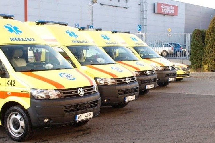 Pražská záchranka koupí deset nových sanitek