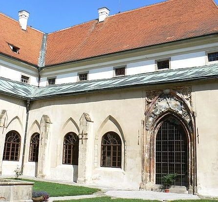 Jihočeské památky zvou na nové výstavy, prohlídky pro děti, divadla i koncerty