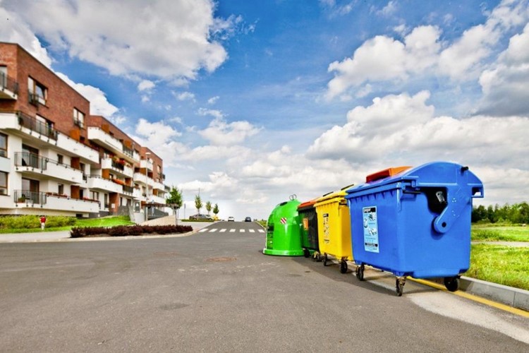 Středočeskému kraji se třídění odpadů daří. V roce 2014 vytřídil každý obyvatel bezmála 48 kilogramů