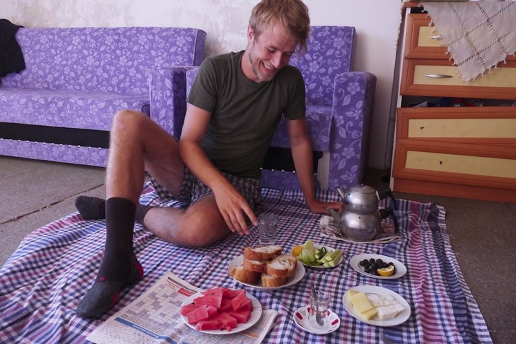 23letý moderní poutník Ladislav Zibura vystoupí v Hradci Králové