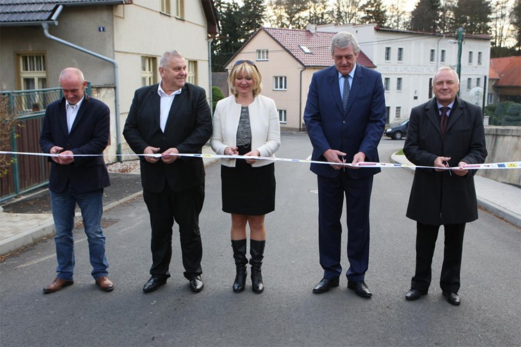 Kraj opravil silnici mezi Dolním a Horním Bezděkovem za pomoci evropské dotace 