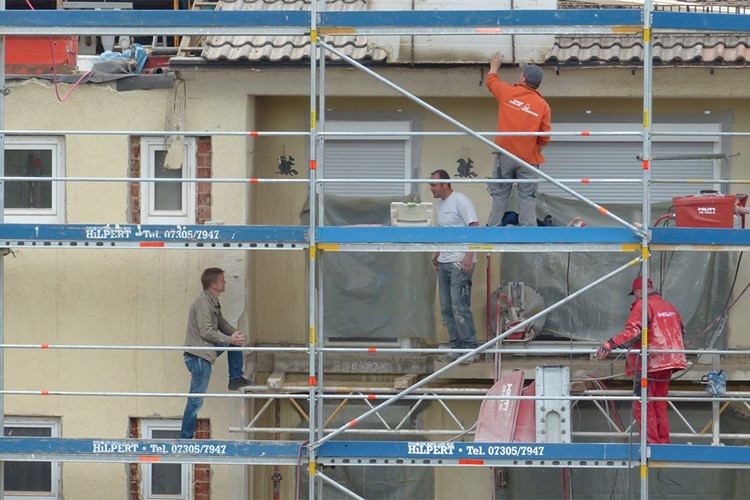 Podceňované riziko: práce ve výškách. Nejnebezpečnější je pád z metru a půl