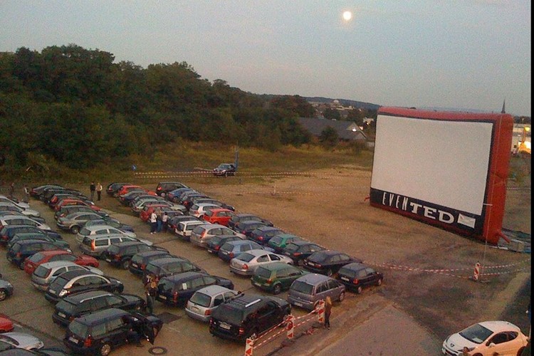 V červnu bude v Plzni promítat Autokino