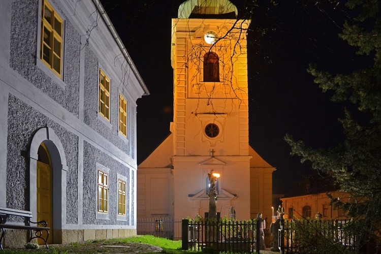 O muzejní noci povede Jabloncem lampionová cesta