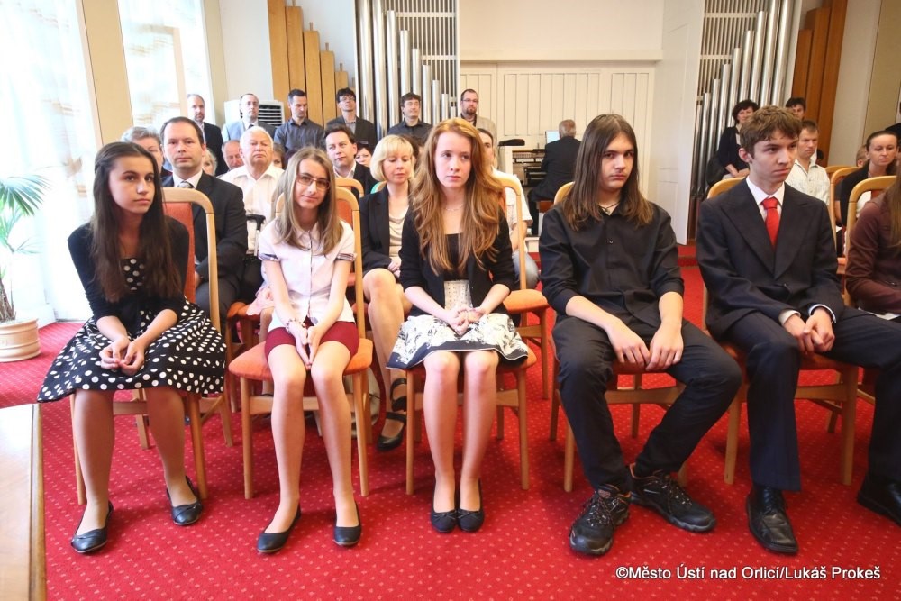 Již po osmé získali nejlepší žáci z Ústí nad Orlicí Cenu Comenius.