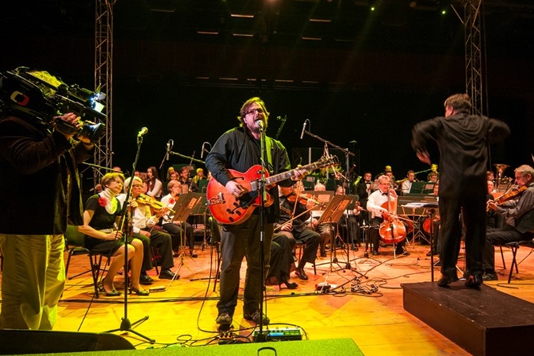 Multižánrový Sweetsen fest odvážně posouvá hranice