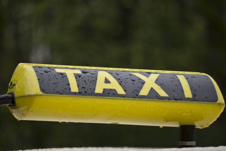 Senior taxi v Rožnově slaví 5 let
