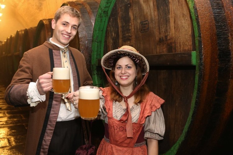 Pilsner Fest – oslava první várky plzeňského ležáku už zná svůj hudební program. Hlavní host však ještě zůstává utajený