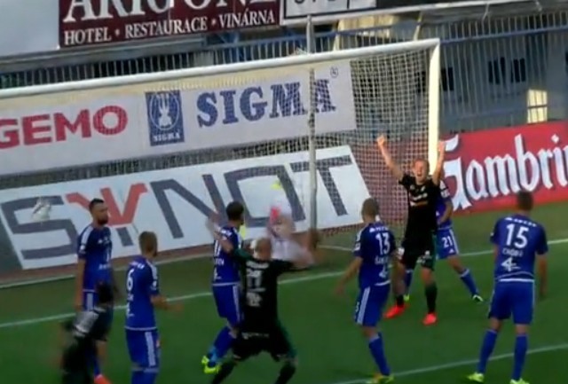 Příbram v nastaveném čase zdecimovala Olomouc