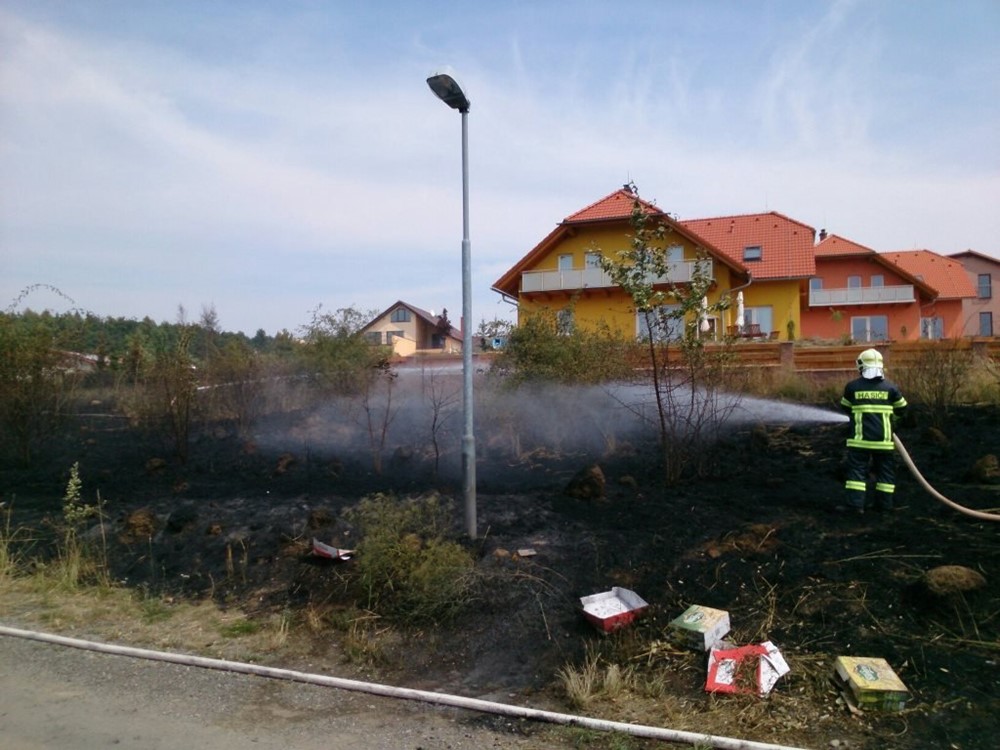 Letošní srpen je v Jihomoravském kraji zatím ve znamení požárů.