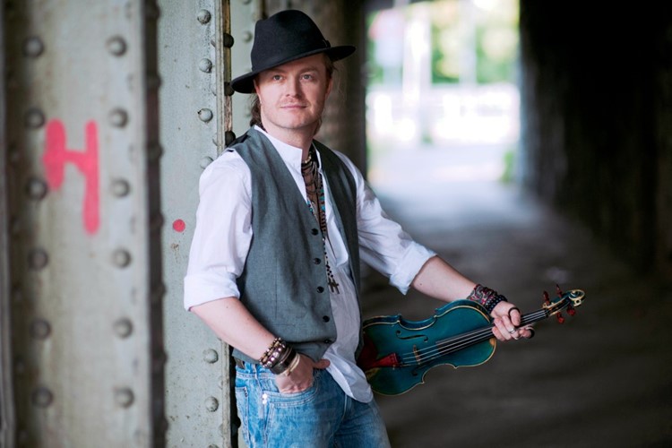 Benefiční koncert Pavla Šporcla v Hradci Králové již ve středu