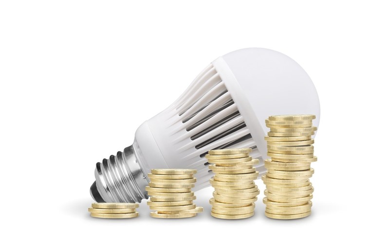 Žárovky od dodavatele energie – dárek, který vás může stát tisíce