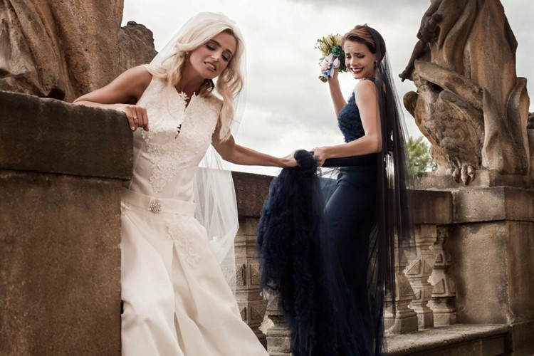Česká Miss 2013 Kratochvílová zkouší černé svatební šaty