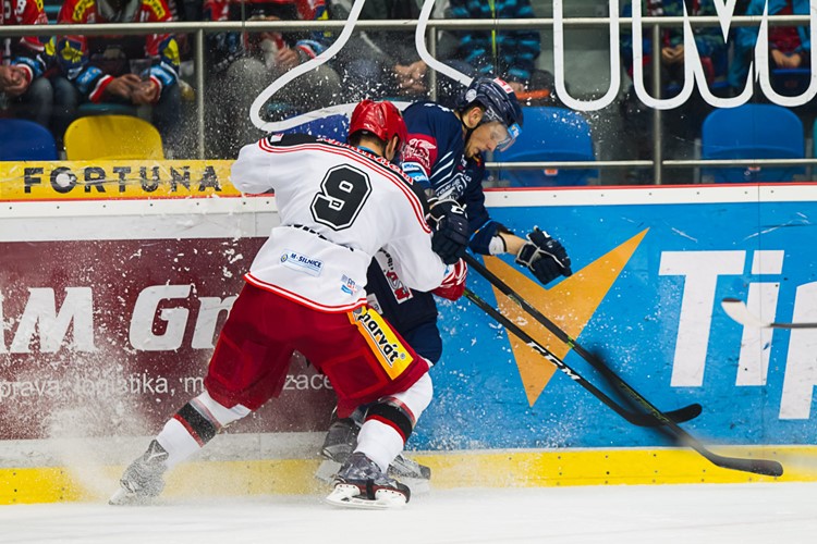 Hradec zkrotil Bílé Tygry. Liberec zdolal 3:2 po nájezdech