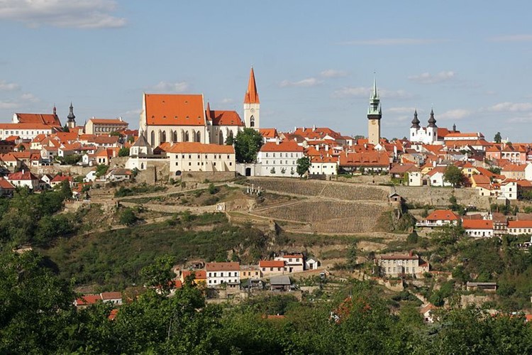 Vyrazte na ojedinělou výstavu pod názvem Město Znojmo v nejstarších archiváliích