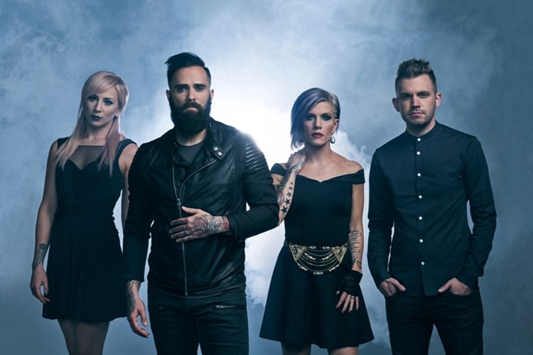 Triumfující Skillet se napříč Evropou blíží k Brnu a Praze 
