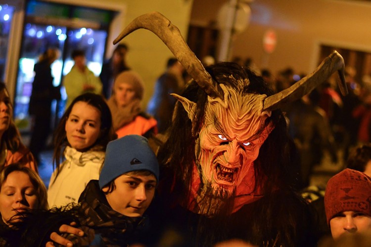 Hlavní hudební hvězdou Krampus Show Kaplice 2016 bude legendární Mňága a Žďorp. Moderovat bude Těžkej Pokondr
