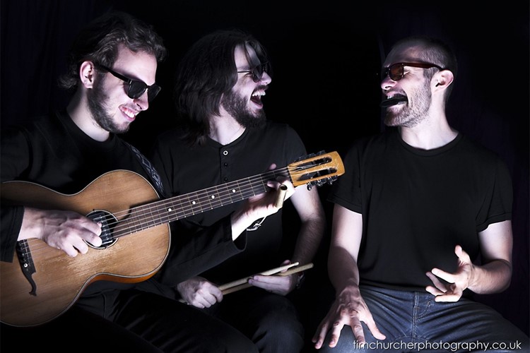 Malou scénou za oponou bude znít drsné a špinavé blues polských Gruff!