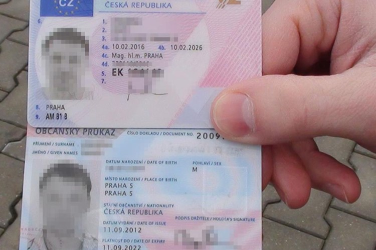Čtyři roky žil pod identitou svého příbuzného