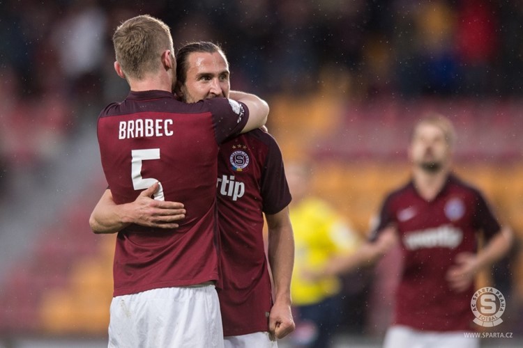 Sparťanští fotbalisté porazili Liberec a postupují do semifinále MOL Cupu