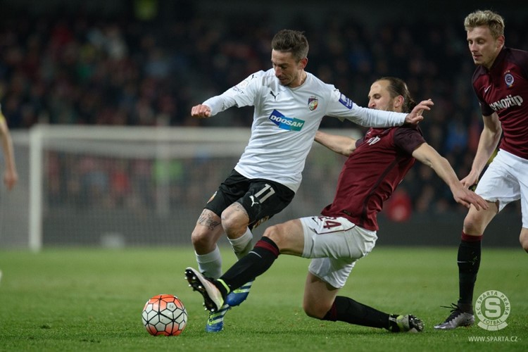 Sparťané nedokázali překonat plzeňskou obranu a Plzni podlehli vysoko 0:3