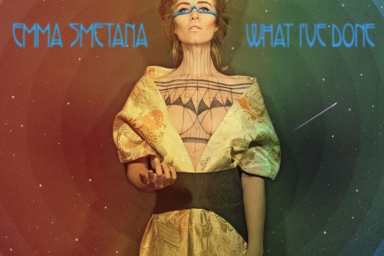 Emma Smetana pokřtí v úterý v pražském Lucerna Music baru debutové album
