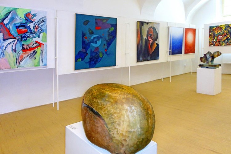 Východočeský výtvarný salon 2016