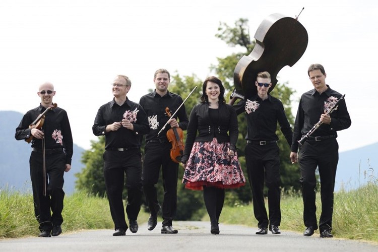 Zpěvačka Klára Obručová pokřtí ve Vsetíně své třetí sólové album