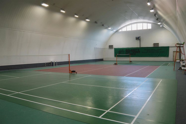 Zastupitelé Znojma schválili odkup sportovní haly
