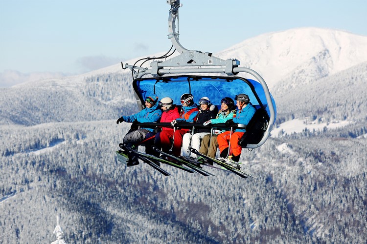Skiareál ve Špindlerově Mlýně oficiálně zahájí lyžařskou sezónu 9. prosince