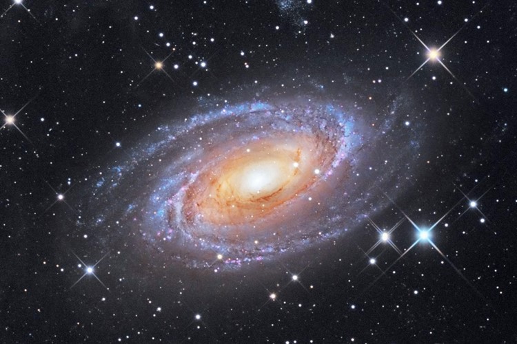 Titul Česká astrofotografie měsíce za říjen 2017  obdržel snímek Galaxie M81