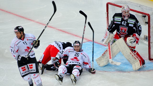 Hradec statečně vzdoroval Kanadě, je ale bez bodu