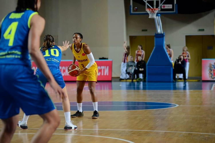 Basketbalistky ZVVZ USK Praha si potřetí za sebou zahrají Final Four Evropské ligy.