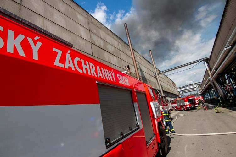 Zásah v bohumínské mořírně oceněn nejvýše na akci Hasič roku 2016