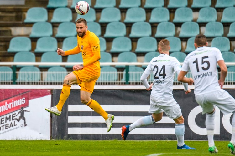 Boleslav obrala Duklu o všechny body