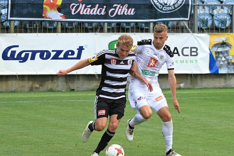Dynamo přejelo Hradec Králové a vede ligu