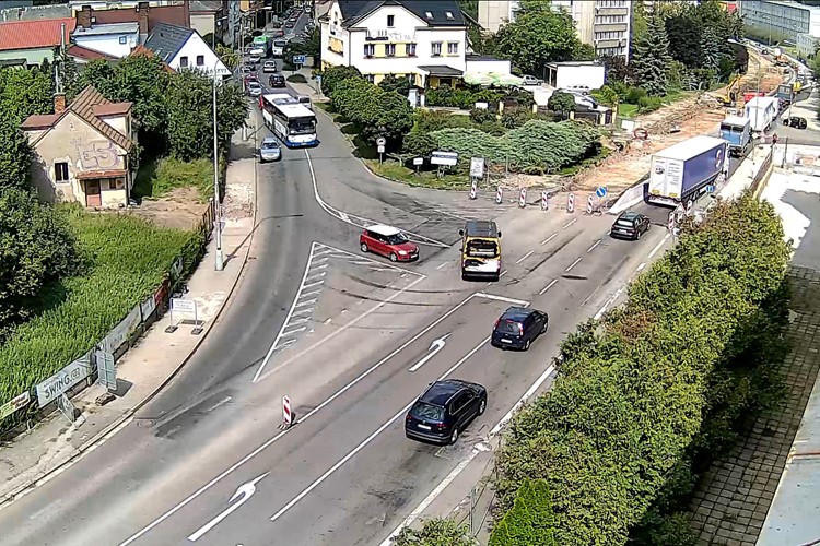 Další dopravní omezení zkomplikuje do konce srpna průjezd Náchodem