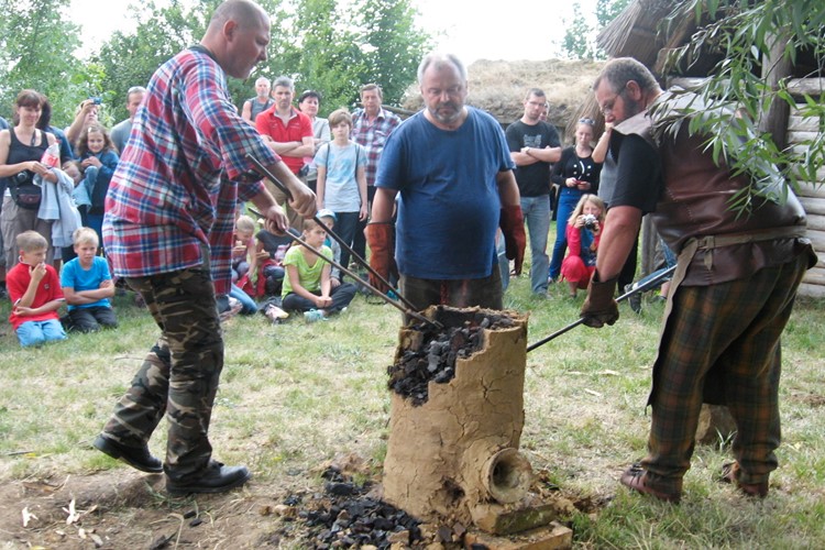 Ve Všestarech znovu zažijí dobu ledovou, archeopark tak začíná pátou sezónu 