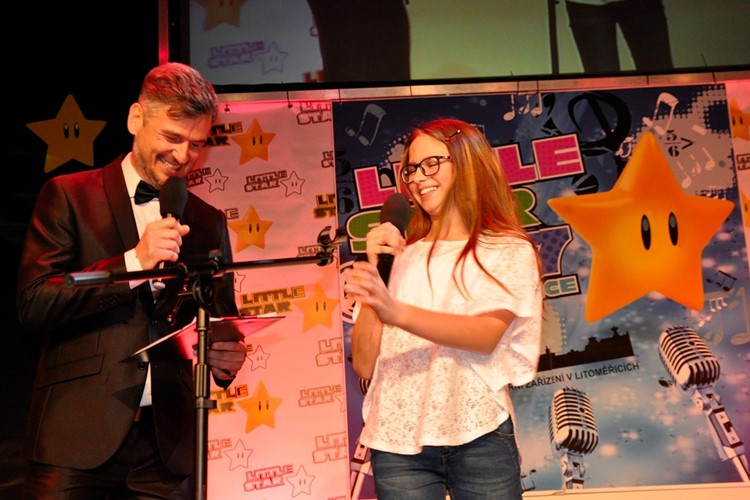 Sedmý ročník pěvecké soutěže Little Star je za rohem