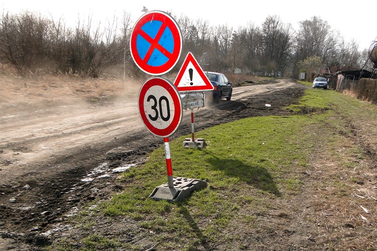 Na „Hliníku“ se pilně pracuje, obchvat se má začít stavět v květnu 
