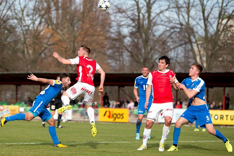 Pardubice rozstřílely Vítkovice a v tabulce jsou třetí