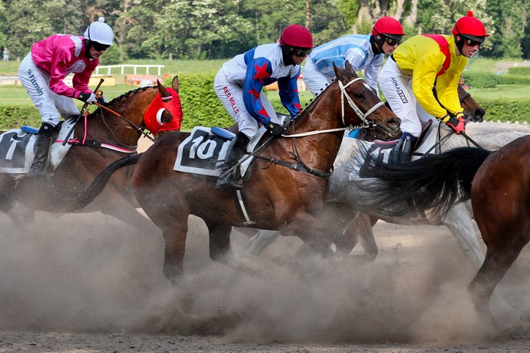 Královnou úvodní cross country sezony je Izynka