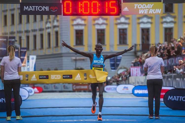 Rekordní Mattoni 1/2Maraton Olomouc v africké režii