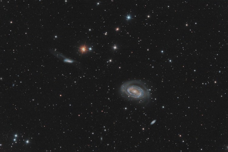 Titul Česká astrofotografie měsíce za červen 2018  obdržel snímek NGC 4725