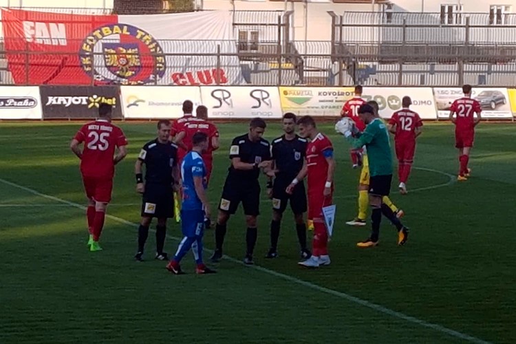 V souboji posledních Znojmo porazilo Třinec