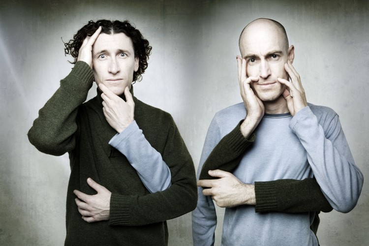 Fenomenální světoví komici The Umbilical Brothers vystoupí 14. října v trutnovském Uffu