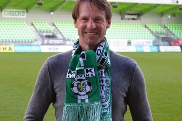 Novým trenérem MFK Karviná je František Straka