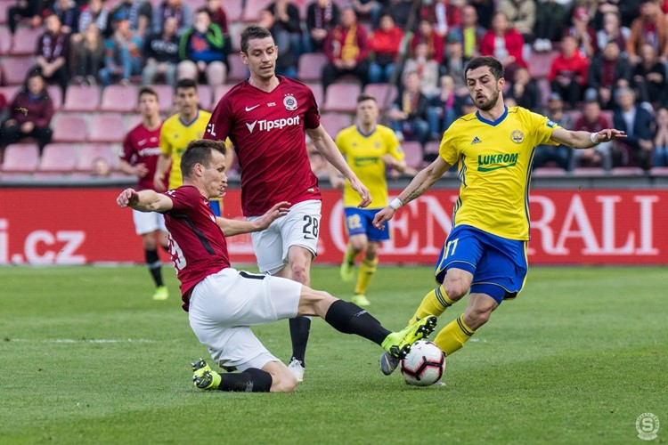 Sparta doma proti Zlínu potvrdila roli favorita