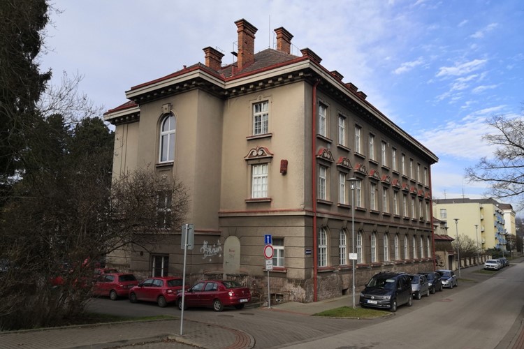 Náchod koupil budovu staré polikliniky
